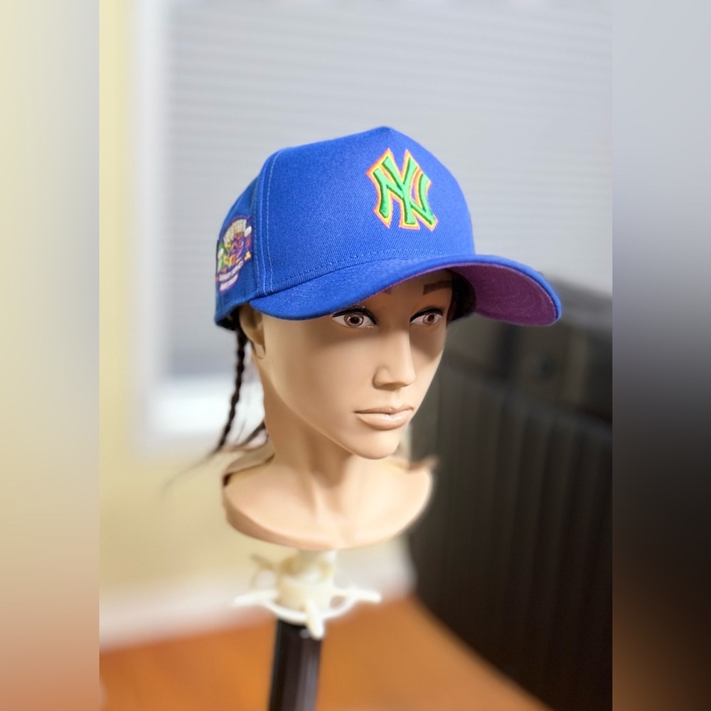 Gorgeous NEW YORK Subway Series Baseball Cap!!!